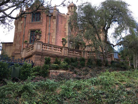 haunted-mansion