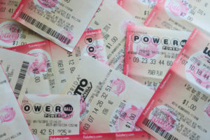 Lottery-Montage
