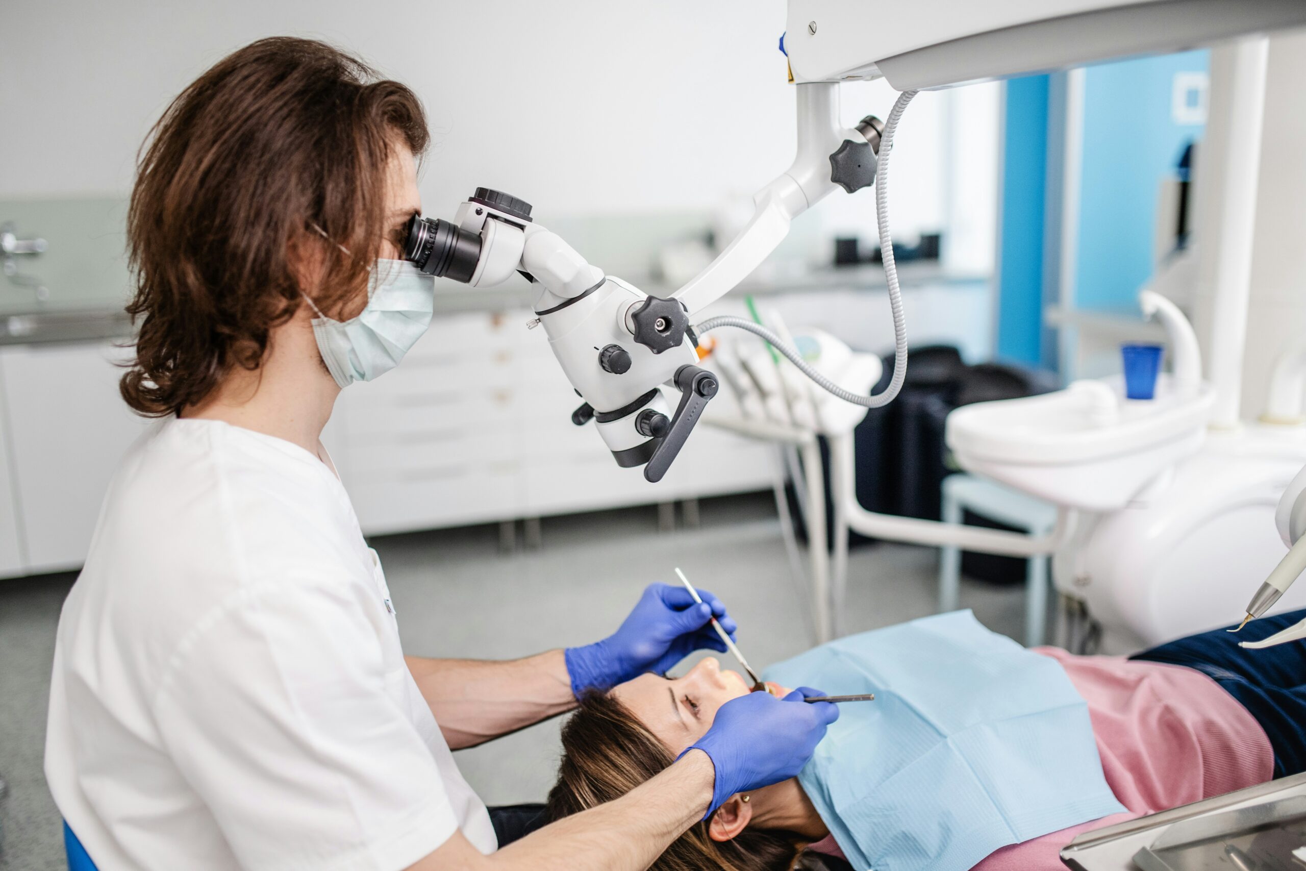 Should You Become a Dentist? Pros and Cons